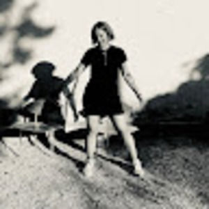 Meet your Posher, Gloria